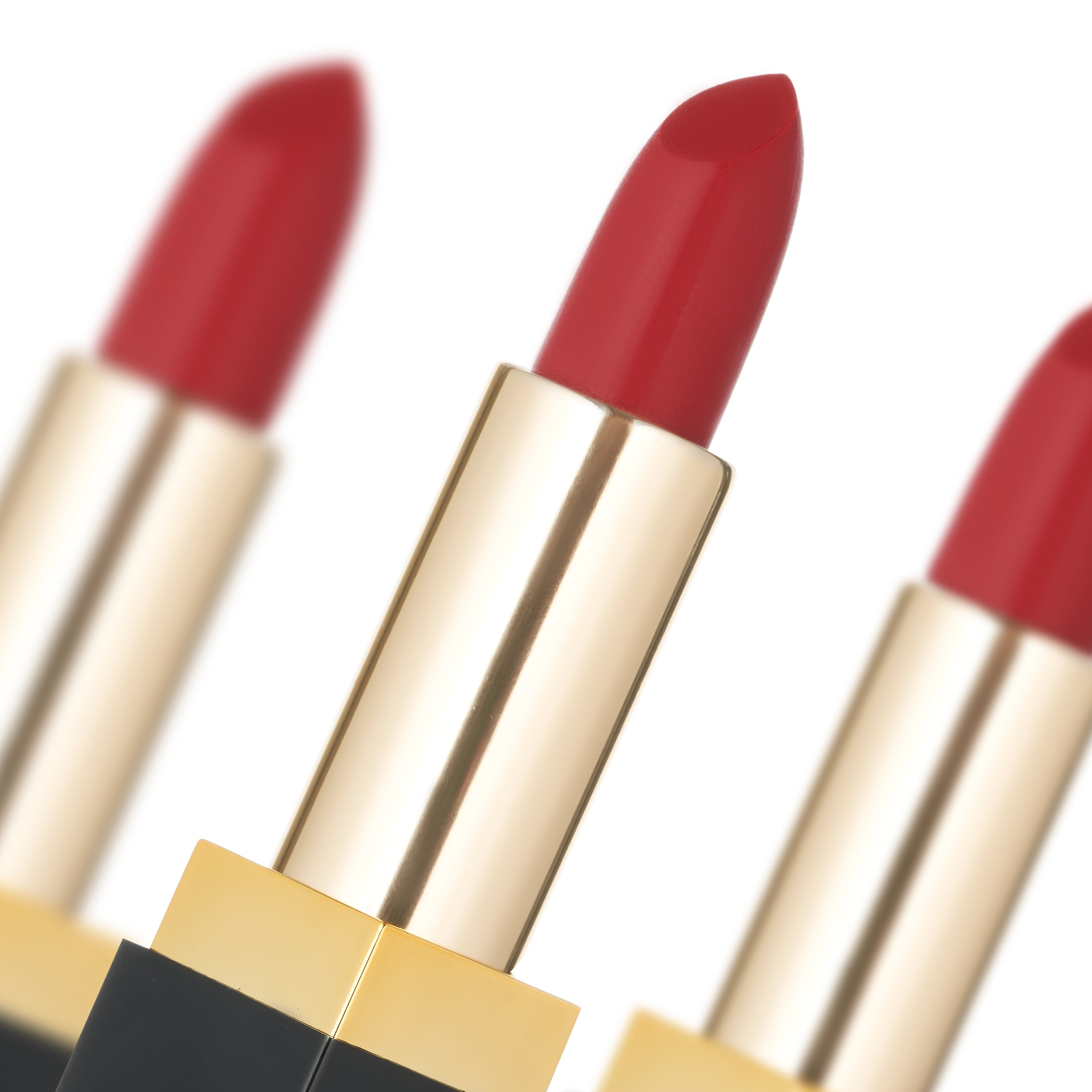 Silk Velvet Lipstick Ruj 02 Crimson